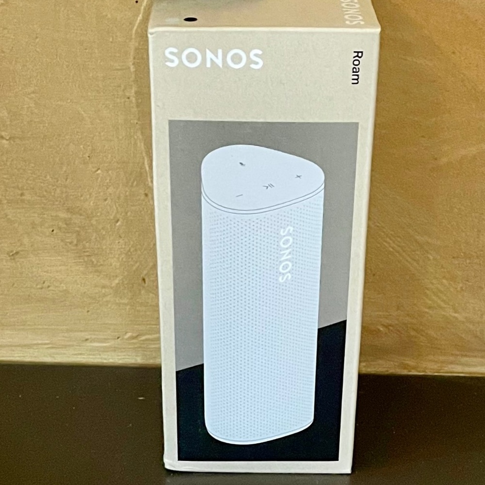 SONOS Roam Speaker Lunar White